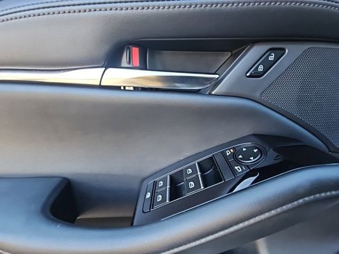 Used 2025 MAZDA MAZDA3 s image 11