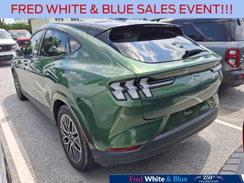 Used 2025 Ford Mustang Mach-E Premium w/ Interior Protection Package AWD/4WD image 6