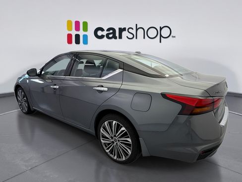 Used 2023 Nissan Altima 2.5 SL AWD/4WD image 3