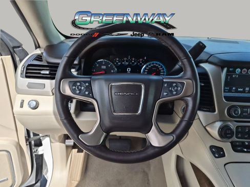 Used 2019 GMC Yukon XL Denali w/ Denali Ultimate Package RWD image 26