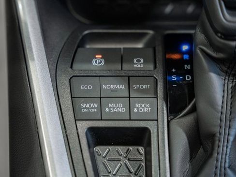 New 2025 Toyota RAV4 XLE image 25