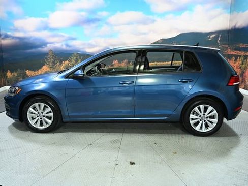Used 2020 Volkswagen Golf 4-Door image 5