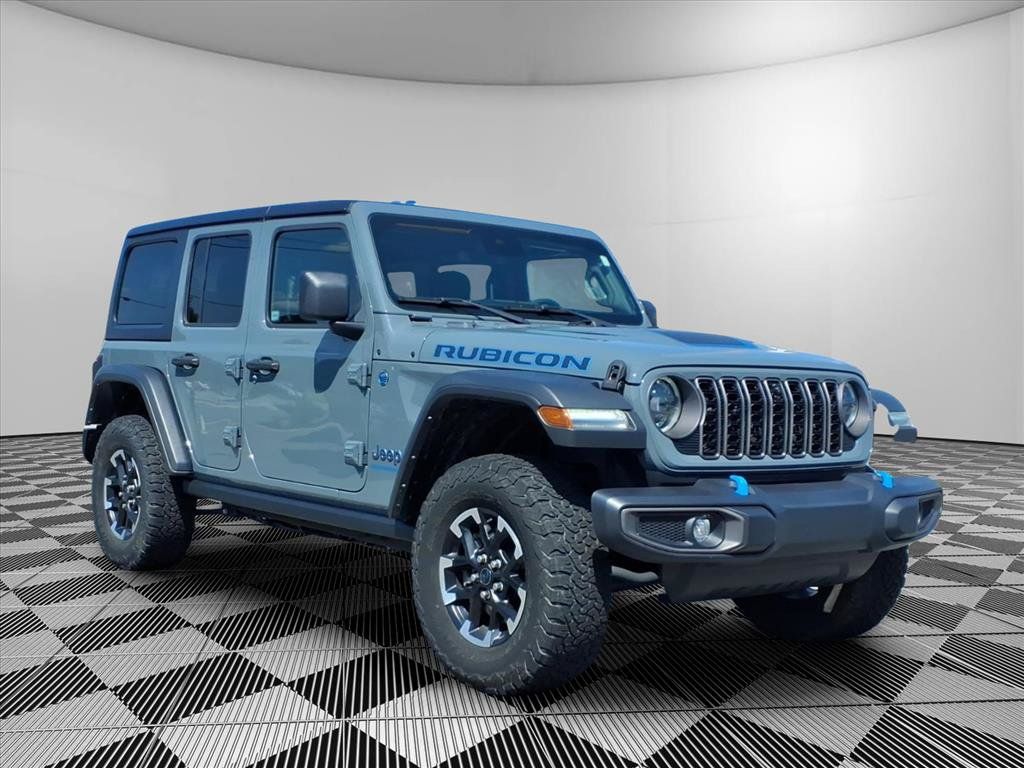 Used 2024 Jeep Wrangler Unlimited Rubicon 4xe w/ Technology Group AWD/4WD image 1