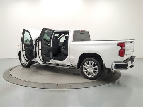 Used 2024 Chevrolet Silverado 1500 High Country w/ High Country Premium Package image 14