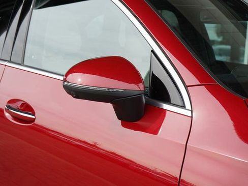 New 2026 Mercedes-Benz GLC 300 4MATIC image 11