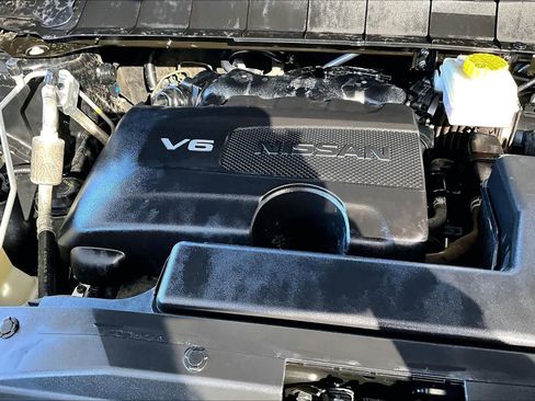 Certified 2023 Nissan Pathfinder SL w/ Lighting Package (N92) image 31