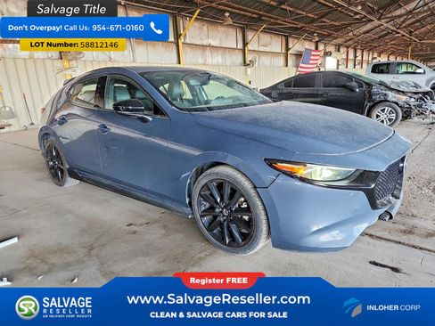 Used 2020 MAZDA MAZDA3 AWD Hatchback w/ Appearance Package image 5