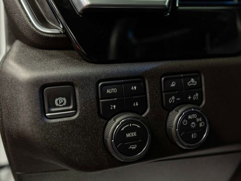 Used 2024 Chevrolet Silverado 3500 LTZ image 12