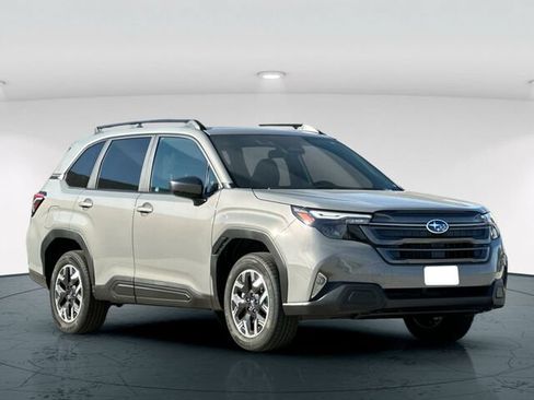 Used 2026 Subaru Forester Premium AWD/4WD image 8