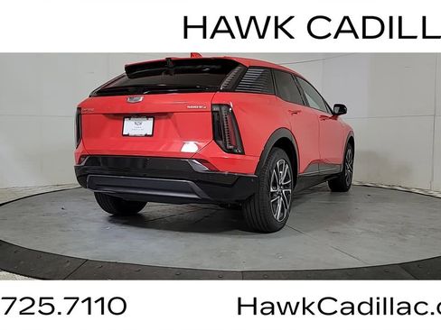 New 2025 Cadillac Optiq Sport 2 AWD/4WD image 9