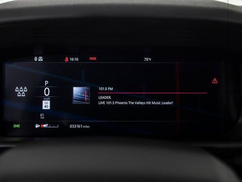 Used 2020 Land Rover Discovery HSE image 20