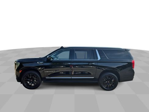 Used 2021 GMC Yukon XL Denali w/ Denali Premium Package AWD/4WD image 6