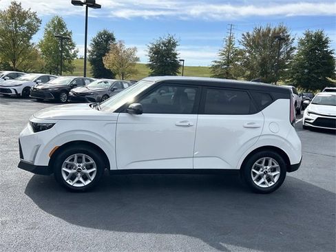 Used 2024 Kia Soul S image 7