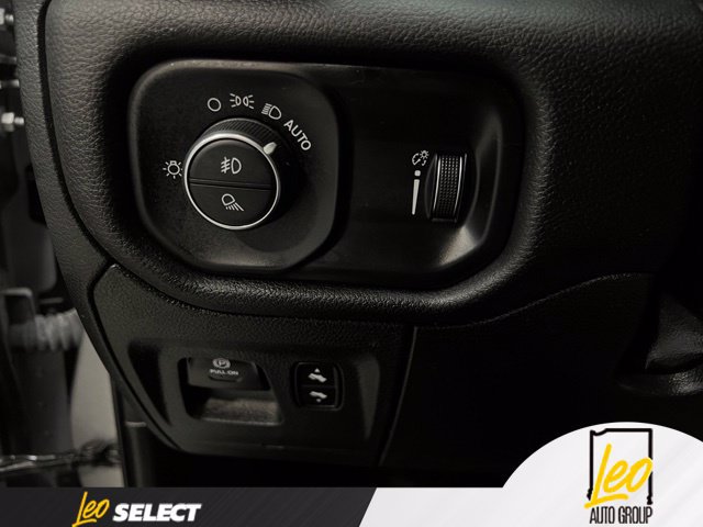 Used 2023 RAM 1500 Big Horn AWD/4WD image 18