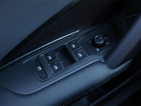 New 2026 Volkswagen Tiguan SEL R-Line image 21