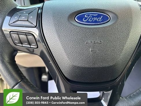 Used 2018 Ford Explorer XLT w/ Equipment Group 201A AWD/4WD image 14
