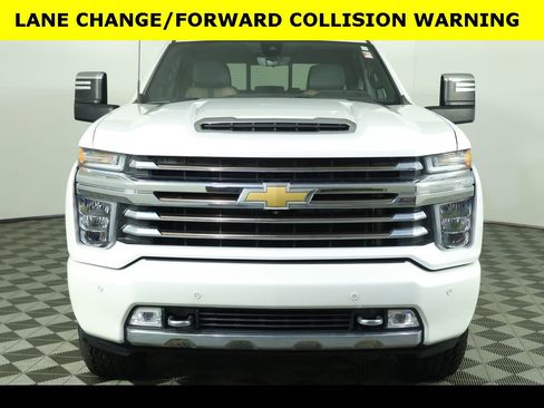 Used 2022 Chevrolet Silverado 2500 High Country w/ Z71 Off-Road Package image 12