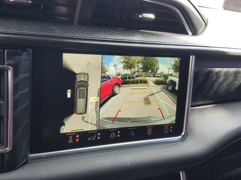 Used 2023 GMC Yukon Denali w/ Advanced Technology Package RWD image 21
