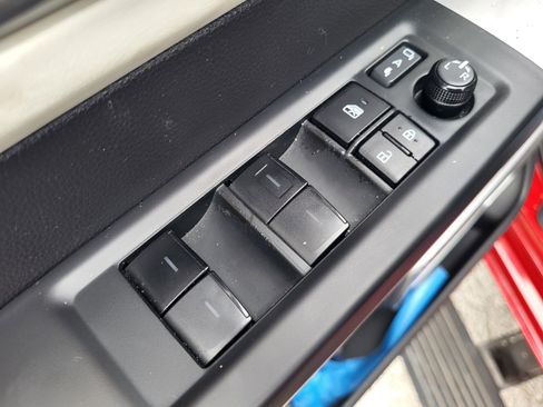 Used 2024 Toyota Sequoia Capstone image 18