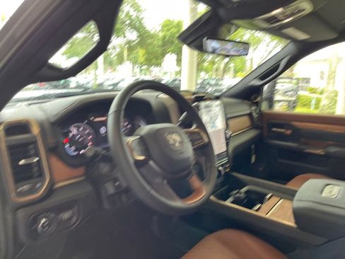 New 2023 RAM 3500 Limited image 6