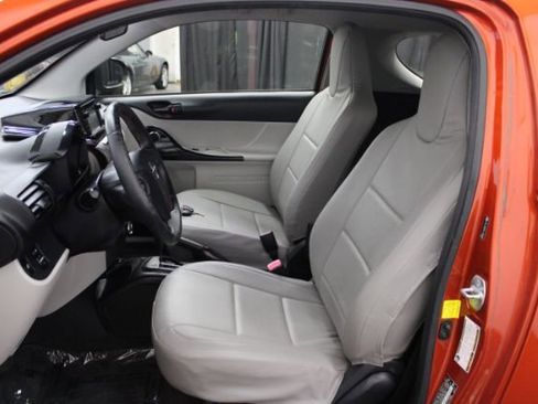 Used 2014 Scion iQ 10 Series FWD image 9