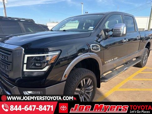 Used 2023 Nissan Titan Platinum Reserve w/ Moonroof Package image 1