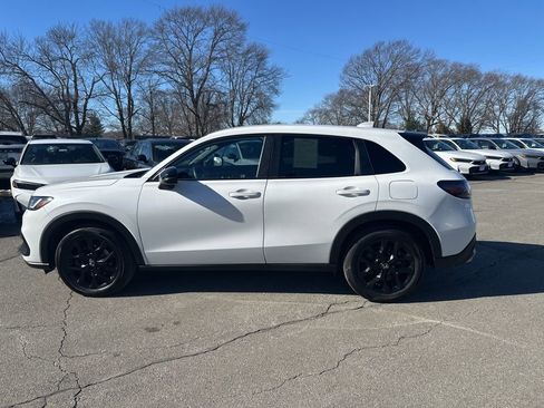 Used 2024 Honda HR-V Sport image 8