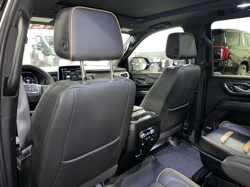 Used 2024 GMC Yukon XL AT4 w/ AT4 Premium Plus Package image 24