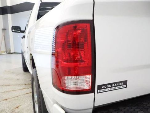 Certified 2018 RAM 1500 Express w/ Express Value Package AWD/4WD image 21