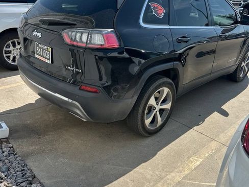 Used 2020 Jeep Cherokee Limited AWD/4WD image 3