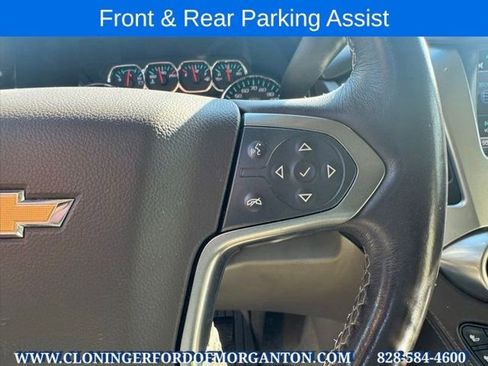 Used 2015 Chevrolet Suburban LTZ image 25