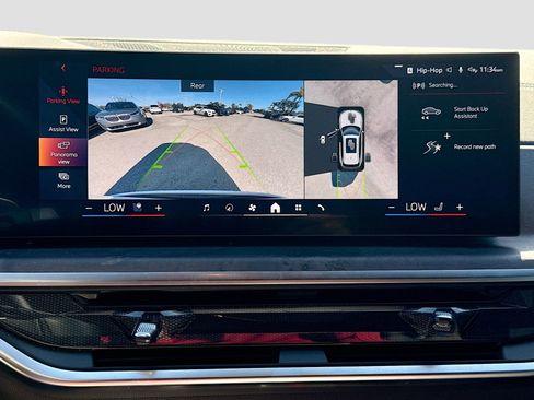 New 2025 BMW X5 xDrive50e w/ Climate Comfort Package image 27