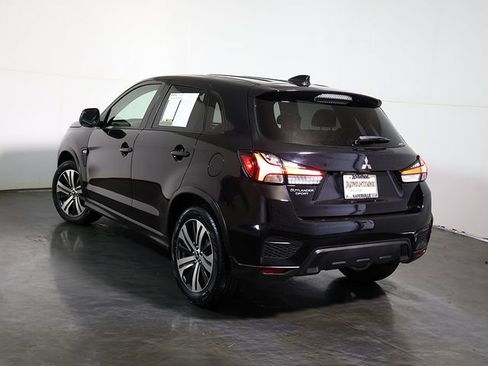 Used 2025 Mitsubishi Outlander Sport ES AWD/4WD image 2