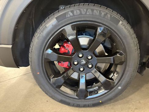 Used 2020 Ford Explorer ST w/ ST Street Pack AWD/4WD image 48