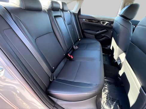 Used 2023 Honda Civic Touring image 19