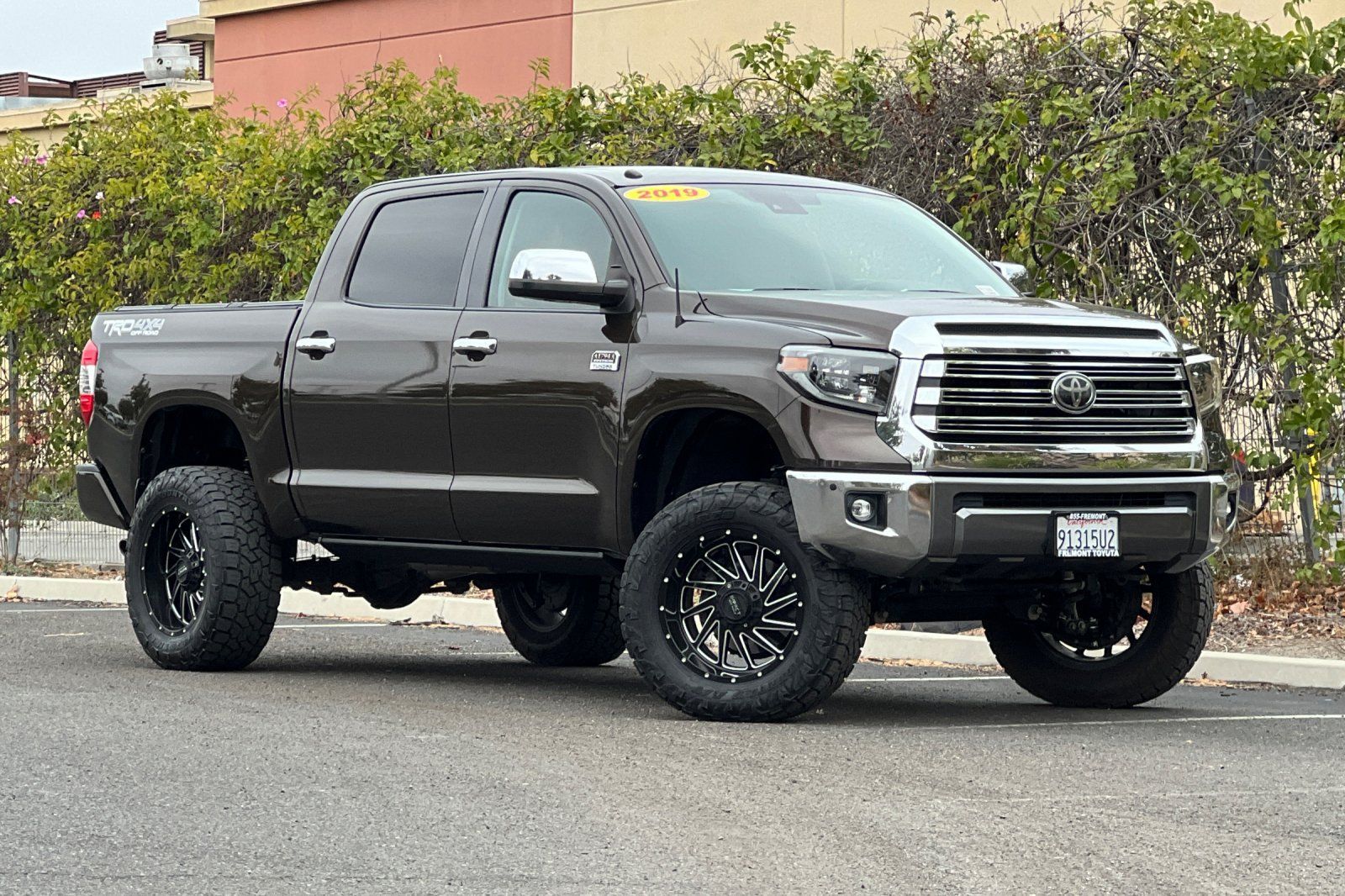 Used 2019 Toyota Tundra 1794 Edition AWD/4WD image 2