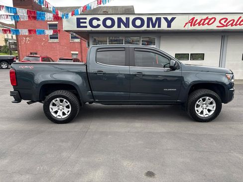 Used 2018 Chevrolet Colorado LT w/ LT Convenience Package AWD/4WD image 2