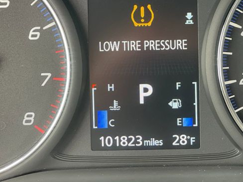 Used 2019 Mitsubishi Outlander SEL image 30