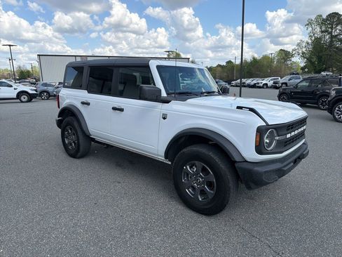 Used 2025 Ford Bronco Big Bend image 9