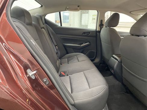 Used 2023 Nissan Altima 2.5 SV image 18