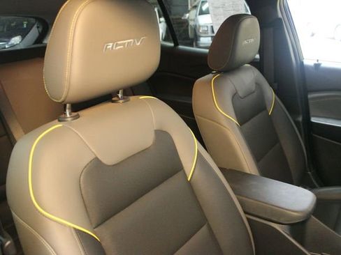 Used 2025 Chevrolet Trax ACTIV image 11