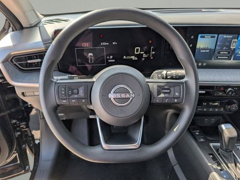 New 2026 Nissan Kicks SV image 20