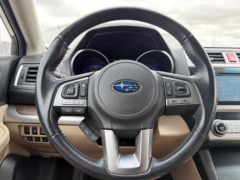 Used 2017 Subaru Outback 2.5i Limited AWD/4WD image 23