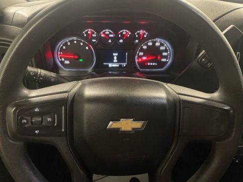 Used 2020 Chevrolet Silverado 1500 Custom w/ Custom Convenience Package image 20