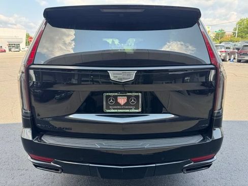Used 2021 Cadillac Escalade ESV Sport Platinum w/ LPO, ONYX Package AWD/4WD image 25