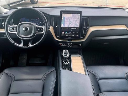 Used 2026 Volvo XC60 B5 Plus AWD/4WD image 20