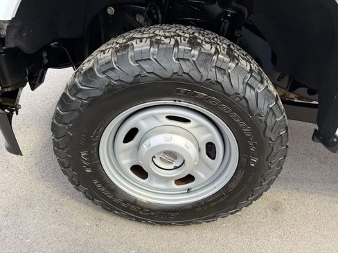 Used 2021 Ford F250 XL w/ Power Equipment Group image 17