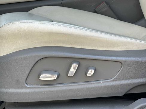 Used 2020 Cadillac XT5 Premium Luxury image 14