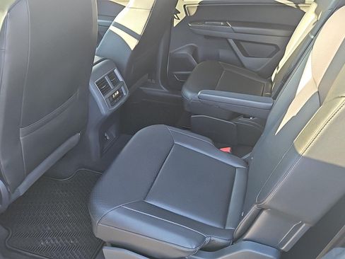 Used 2019 Volkswagen Atlas SE w/ Towing Package AWD/4WD image 14