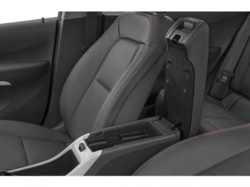 Used 2019 Chevrolet Bolt Premier w/ Infotainment Package image 18